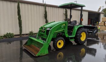 John Deere 3520 Tractor full