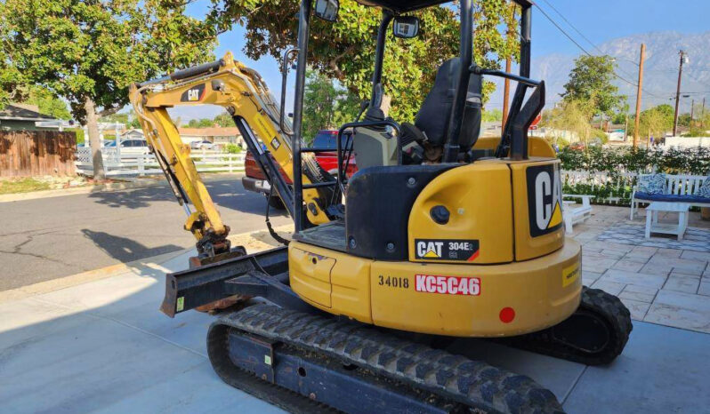 2016 Caterpillar 304E2 Mini-Excavator full